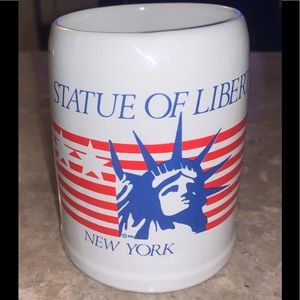 Vintage New York Statue of Liberty Mug